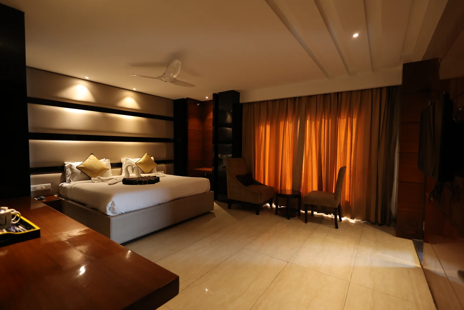 Super Deluxe Room